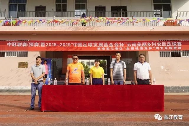 媒体人：徐昕王俊杰铁定是未来国家队轮换 个别人该放弃就放弃吧